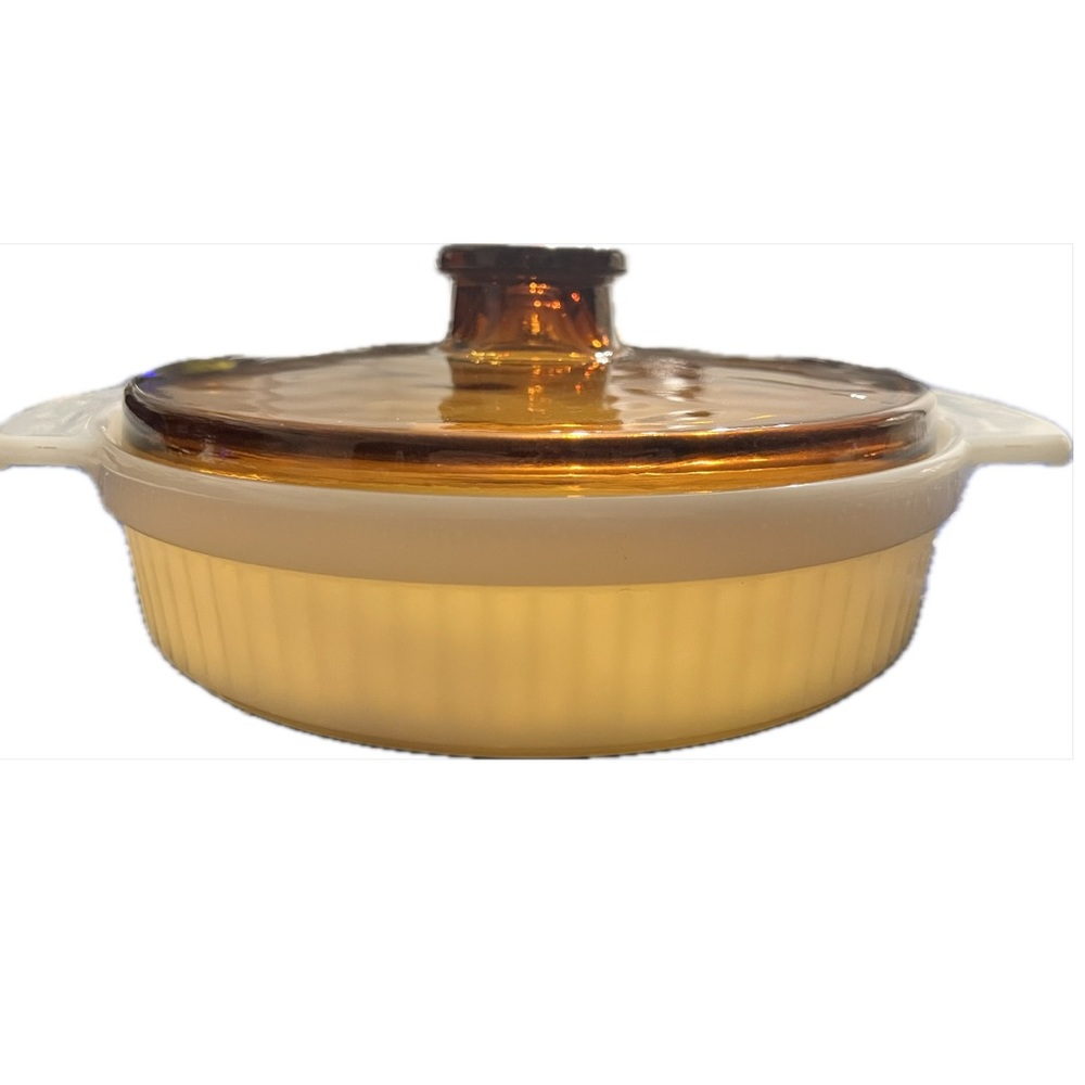 Vintage Fire King 1q white ribbed baking dish with lid